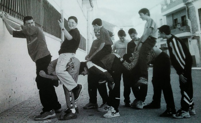 Alabí, alabá, alabín&nbsp;bombá