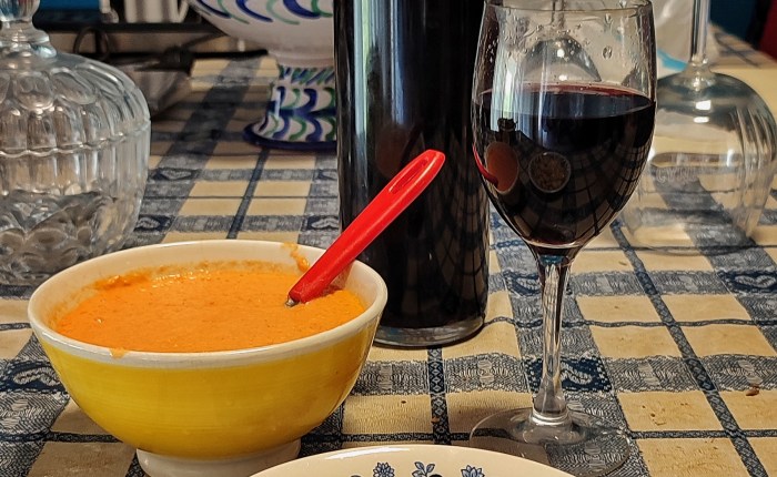 Un chato de&nbsp;vino